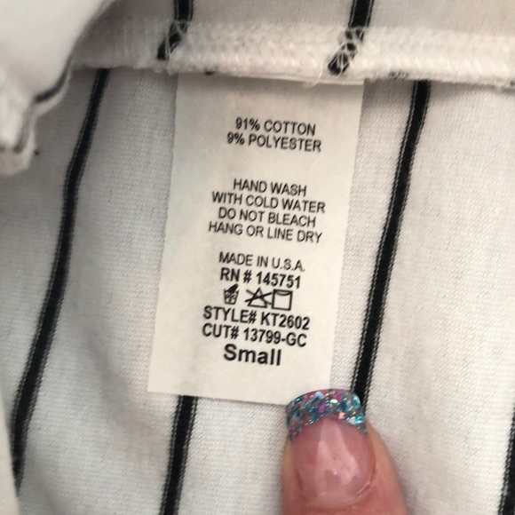 🎉Host Pick! Ruffle Tee - Picture 2 of 3